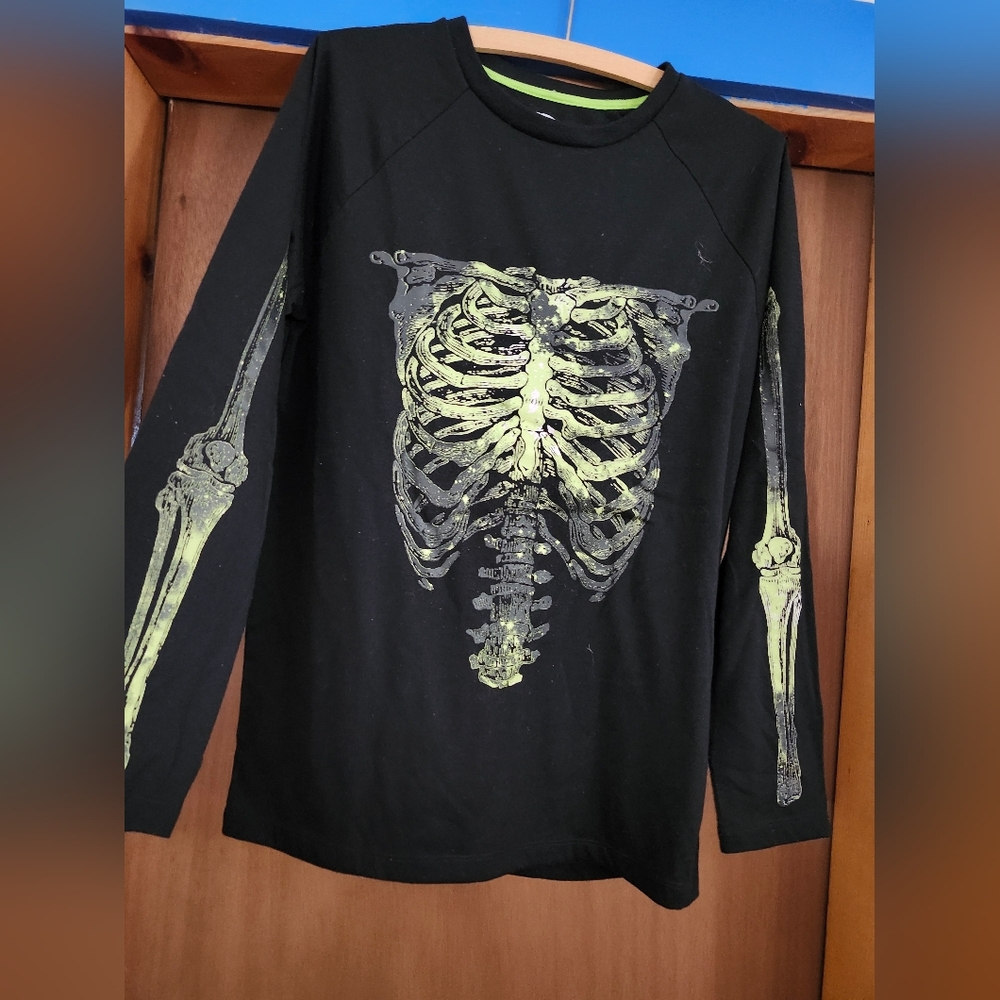 Old navy big boy skeleton pj or Halloween